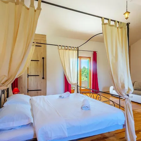 Holiday home Paradiso *