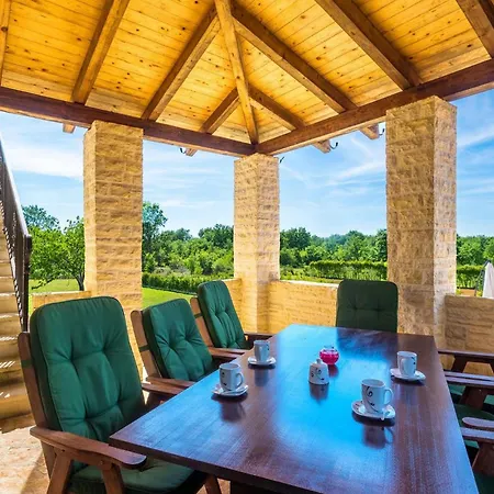 Paradiso Holiday home *